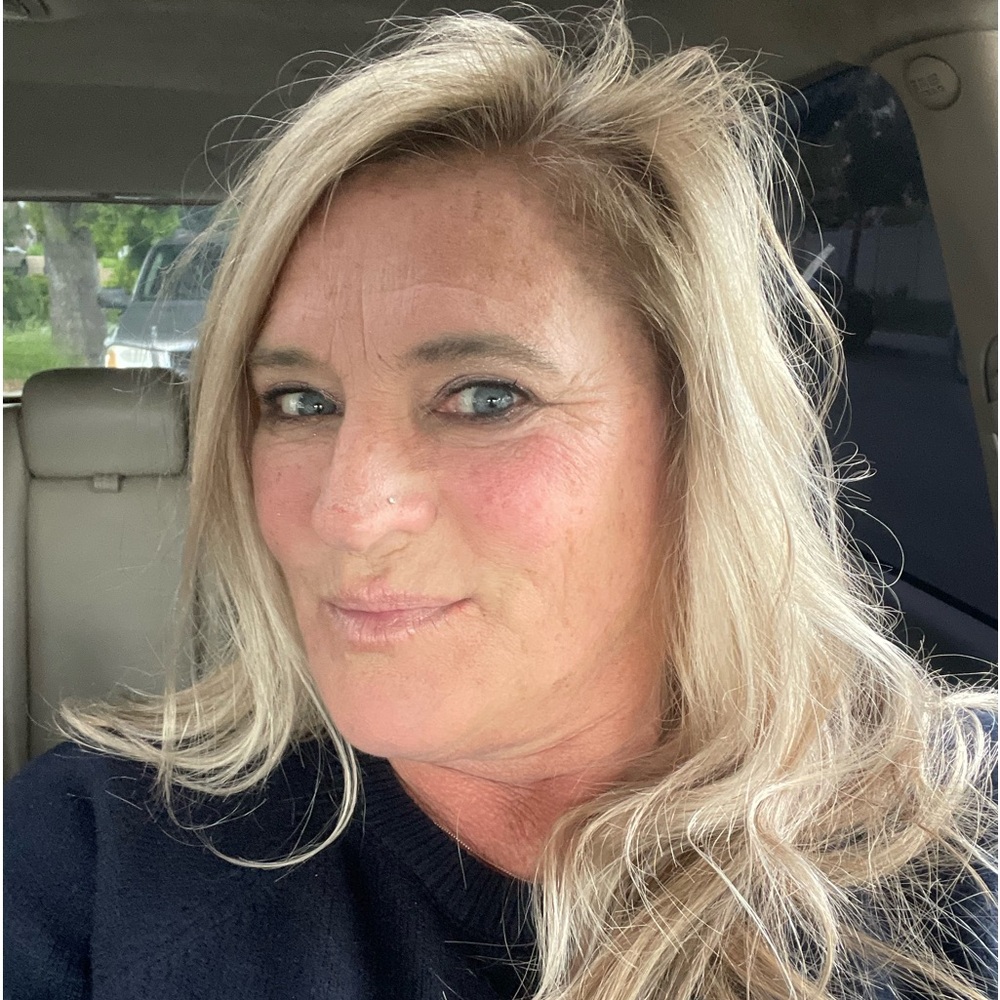 Meet your Posher, Christine